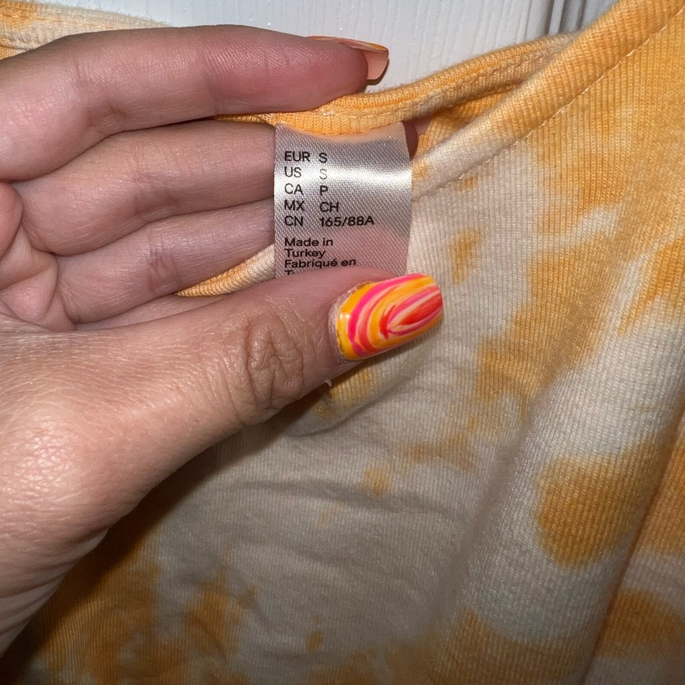 H&M ROMPER SIZE SMALL - Picture 2 of 5